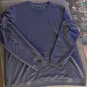 Travis Mathew sweat shirt in blue